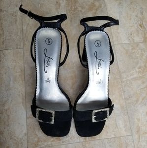 Fioni Black Heeled with Silver buckle trap shoes